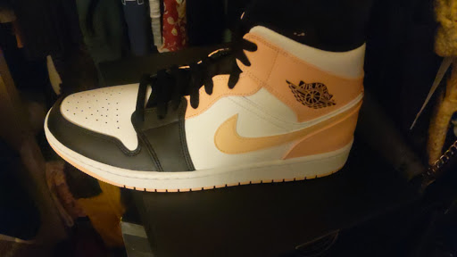 Shoe Store «WSS», reviews and photos, 11820 Firestone Blvd, Norwalk, CA 90650, USA