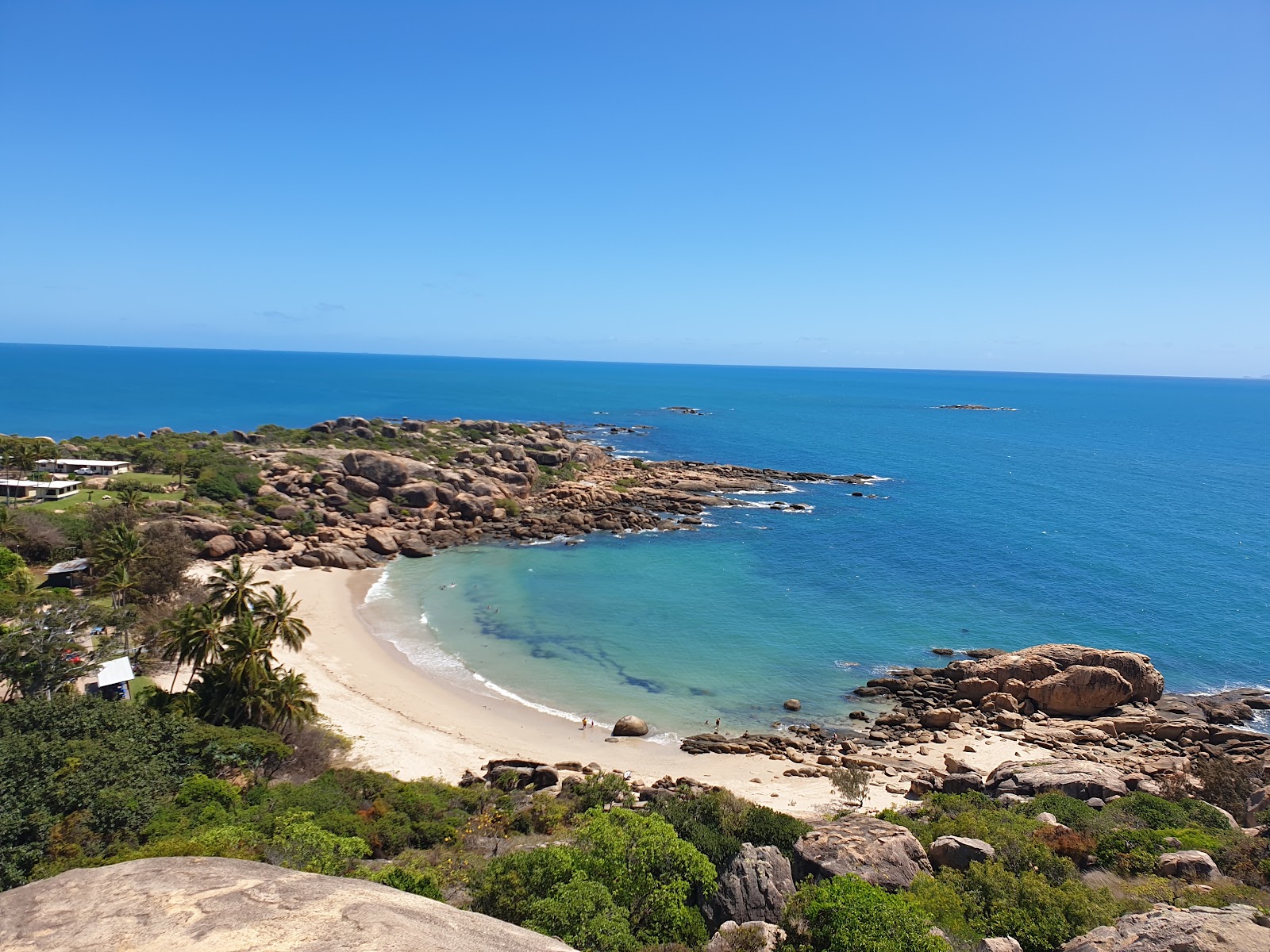 Foto av Horseshoe Bay Beach med beige sand yta
