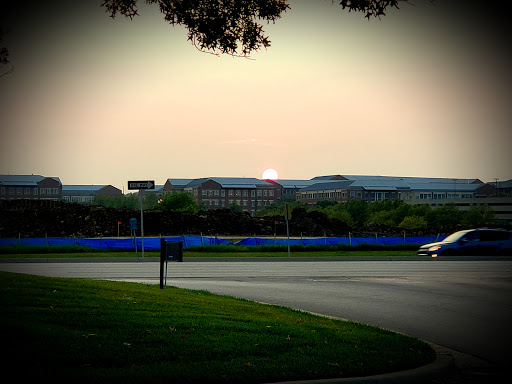 Shopping Mall «Town Center Plaza», reviews and photos, 5000 W 119th St, Leawood, KS 66209, USA