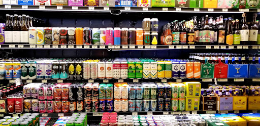 Gourmet Grocery Store «Fruit Center Marketplace», reviews and photos, 10 Bassett St, Milton, MA 02186, USA