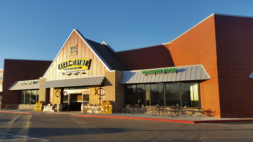 Grocery Store «Fresh Thyme Farmers Market- Bloomington IN», reviews and photos, 3600 W 3rd St, Bloomington, IN 47404, USA