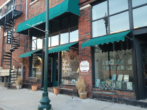 The Book Gallery, 207 N Tennessee St, McKinney, TX 75069, USA, 
