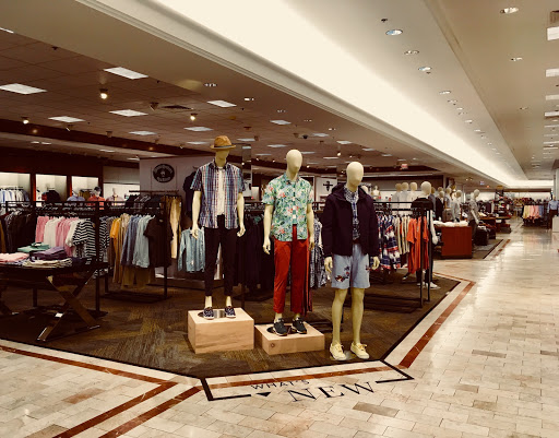 Department Store «Lord & Taylor», reviews and photos, 5 Woodfield Mall, Schaumburg, IL 60173, USA