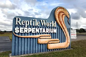Reptile World Serpentarium image