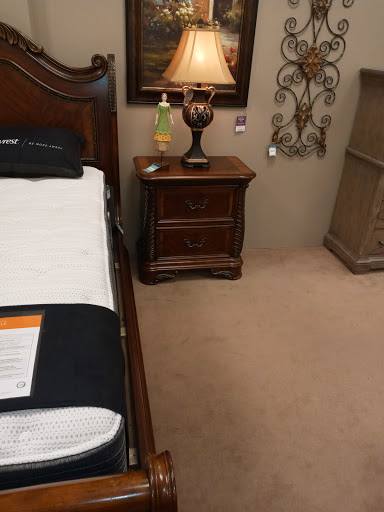 Furniture Store «Raymour & Flanigan Furniture and Mattress Store», reviews and photos, 3367 Brunswick Pike, Lawrenceville, NJ 08648, USA