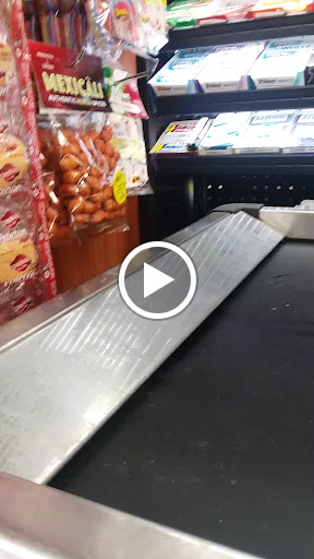 Supermarket «Familia Fresh Market Berwyn», reviews and photos, 3308 S Oak Park Ave, Berwyn, IL 60402, USA