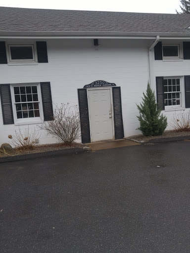 Auto Repair Shop «Hicks Repair Garage», reviews and photos, 3250 Main St, Rocky Hill, CT 06067, USA