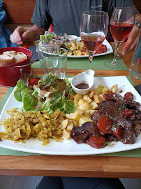 Steak du Restaurant français Restaurant Chez Léon à Vallon-Pont-d'Arc - n°11