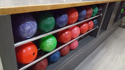 Bowling Alley «Lucky Strike Bowl», reviews and photos, 4015 E Speedway Blvd, Tucson, AZ 85712, USA