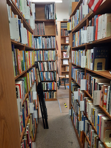 Used Book Store «Book Worm», reviews and photos, 600 Lighthouse Ave, Monterey, CA 93940, USA