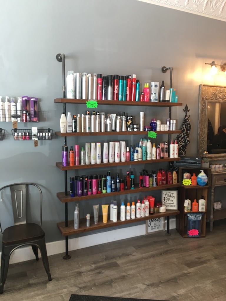 Old Monroe Salon 62363