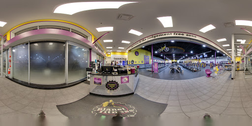 Gym «Planet Fitness», reviews and photos, 751 W Golf Rd, Des Plaines, IL 60016, USA