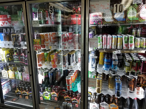 Liquor Store «Foremost Liquor», reviews and photos, 9361 S Cottage Grove Ave, Chicago, IL 60619, USA