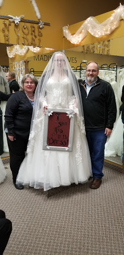 Bridal Shop «Encore Consignment & Bridal Boutique», reviews and photos, 311 N Riverfront Dr, Mankato, MN 56001, USA