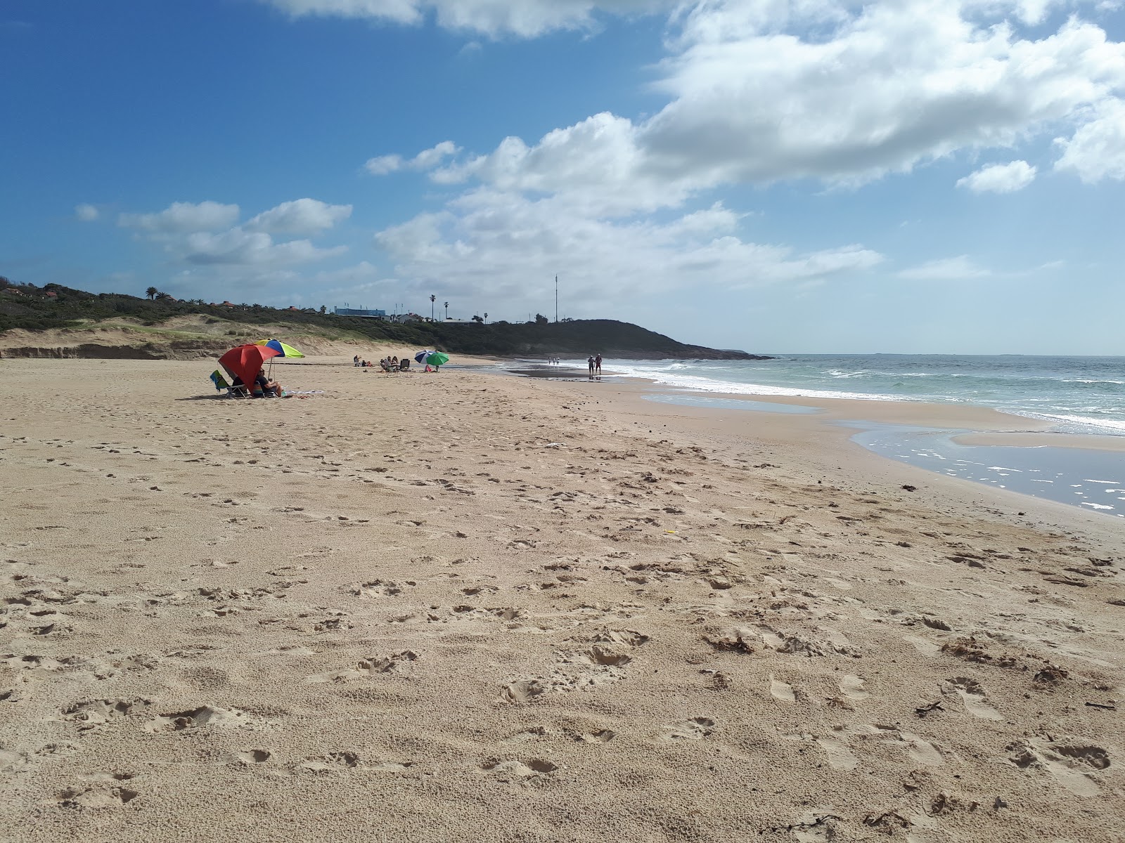 Φωτογραφία του De las Achiras Beach και η εγκατάσταση
