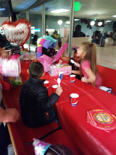 Roller Skating Rink «Skate City Littleton», reviews and photos