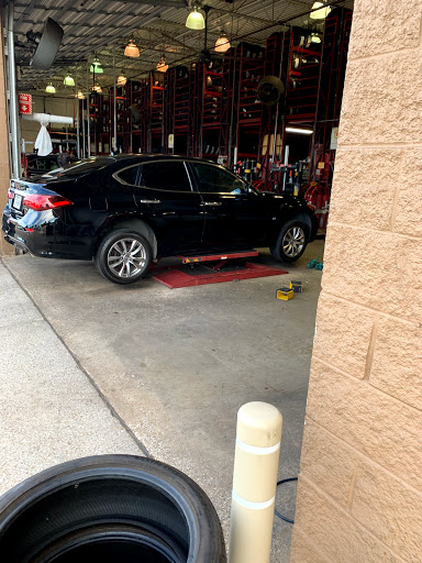 Tire Shop «Discount Tire Store - Plano, TX», reviews and photos, 8700 Ohio Dr, Plano, TX 75024, USA