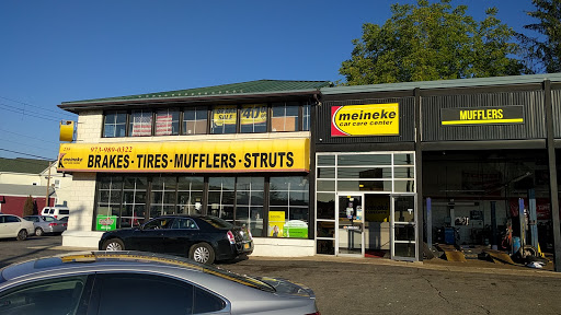 Auto Repair Shop «Meineke Car Care Center», reviews and photos, 235 E McFarlan St, Dover, NJ 07801, USA