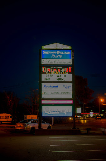 Movie Theater «Route One Cinema Pub», reviews and photos, 652 E Washington St, North Attleborough, MA 02760, USA