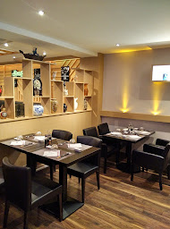 Photo n°83 de KISORO à Lille ()