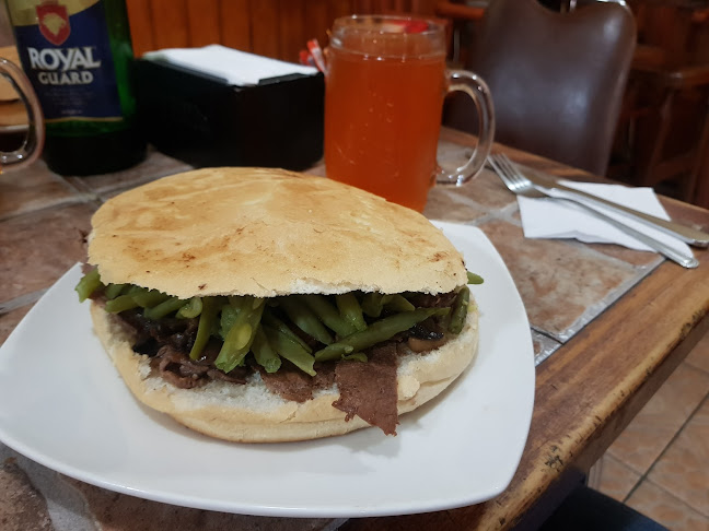 Restaurant y Shoperia Sahara