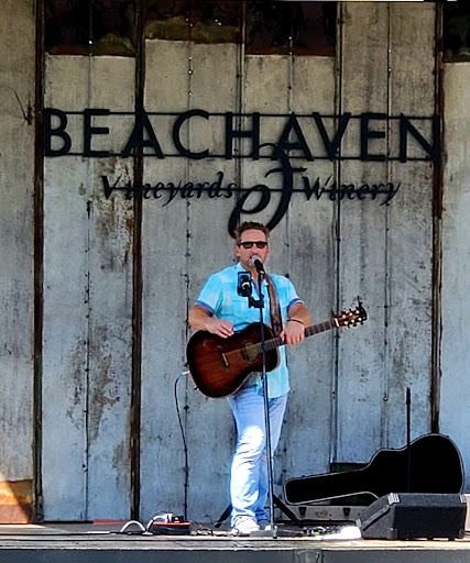 Vineyard «Beachaven Vineyards & Winery», reviews and photos, 1100 Dunlop Ln, Clarksville, TN 37040, USA