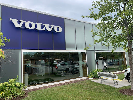 Car Dealer «Patrick Dealer Group», reviews and photos, 526 Mall Dr, Schaumburg, IL 60173, USA