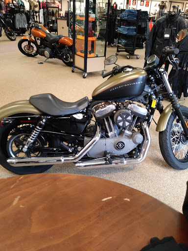 Harley-Davidson Dealer «Harley-Davidson of Southampton», reviews and photos, 17 College Hwy, Southampton, MA 01073, USA