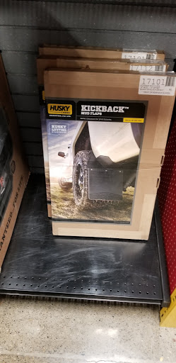 Truck Accessories Store «4 Wheel Parts - Portland - South Tabor», reviews and photos, 2700 SE 82nd Ave, Portland, OR 97266, USA