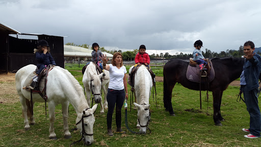 Escuela de Equitación La Sabana