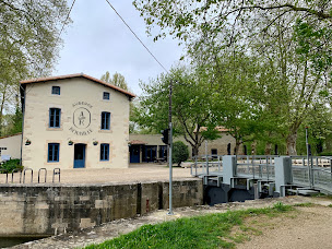 Photo n°98 de Auberge de la Roussille à Niort ()