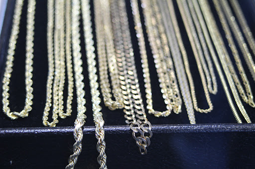 Jewelry Store «Shnayder Jewelry and Pawn Shop», reviews and photos, 110 Daniel Webster Hwy, Nashua, NH 03060, USA