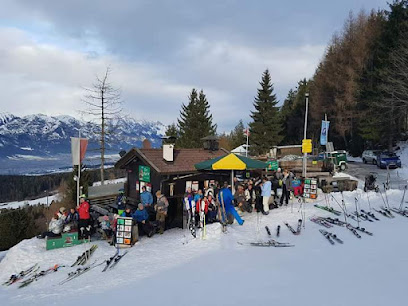 TeeHüttn - die kleinste Skihütte