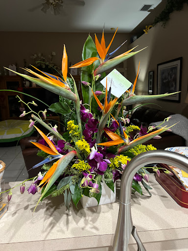 Florist «Whidden Florist», reviews and photos, 425 W Robertson St, Brandon, FL 33511, USA