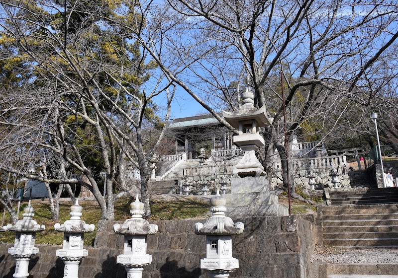 白山神社