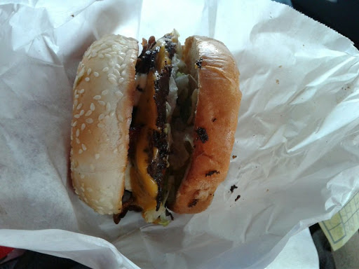 Hamburger Restaurant «Red Rabbit Drive-In», reviews and photos, 60 Benvenue Rd, Duncannon, PA 17020, USA