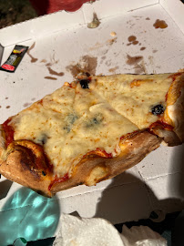 Plats et boissons du Pizzeria Camion à pizza chez ben et mimi à Marseille - n°18