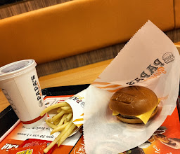 Papa's Burger at โลตัส ติวานนท์ photo