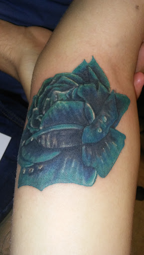 Tattoo Shop «Evolution Tattoo», reviews and photos, 4139 South Blvd, Charlotte, NC 28209, USA