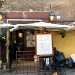 Photo n°2 de l'avis de Davey.i fait le 01/12/2019 à 13:11 sur le  Alle Fratte di Trastevere à Rome