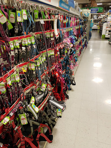 Pet Supply Store «PetSmart», reviews and photos, 595 E Hospitality Ln, San Bernardino, CA 92408, USA