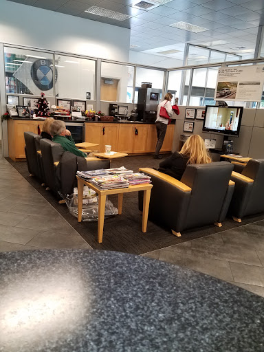 BMW Dealer «Hilton Head BMW», reviews and photos, 1230 Fording Island Rd, Bluffton, SC 29910, USA