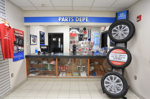 Used Car Dealer «Suburban Honda», reviews and photos, 25100 Haggerty Rd, Farmington Hills, MI 48335, USA