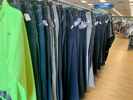 Thrift Store «Goodwill Store Whitehall», reviews and photos, 52 Robinwood Ave, Columbus, OH 43213, USA