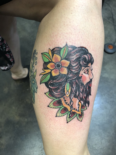 Looking Glass Tattoo & Gallery, 2110 SW Brandywine Ln #140, Topeka, KS 66604, USA, 