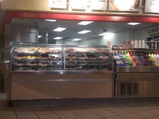 Shopping Mall «Burbank Empire Center», reviews and photos, 1800 W Empire Ave, Burbank, CA 91504, USA