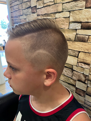 Beauty Salon «M J Salon Hair & Nails», reviews and photos, 21 Orchard Park Dr, Greenville, SC 29615, USA