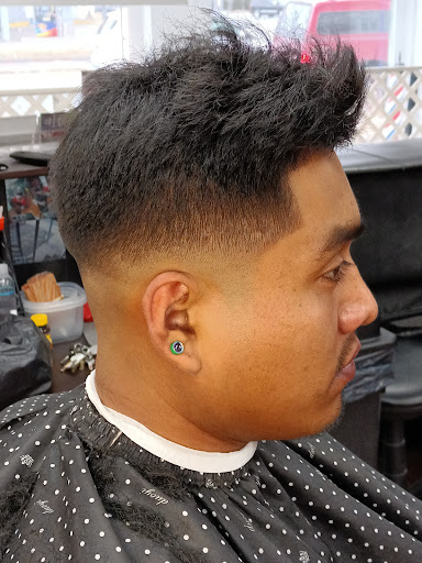 Barber Shop «Showcase Barbershop», reviews and photos, 727 Sumner Ave, Springfield, MA 01108, USA