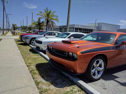 Car Dealer «Gator Chrysler Dodge Jeep», reviews and photos, 840 S Harbor City Blvd, Melbourne, FL 32901, USA