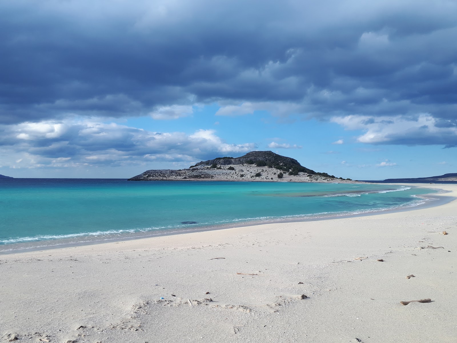 Fotografija Plaža Simos z turkizna čista voda površino